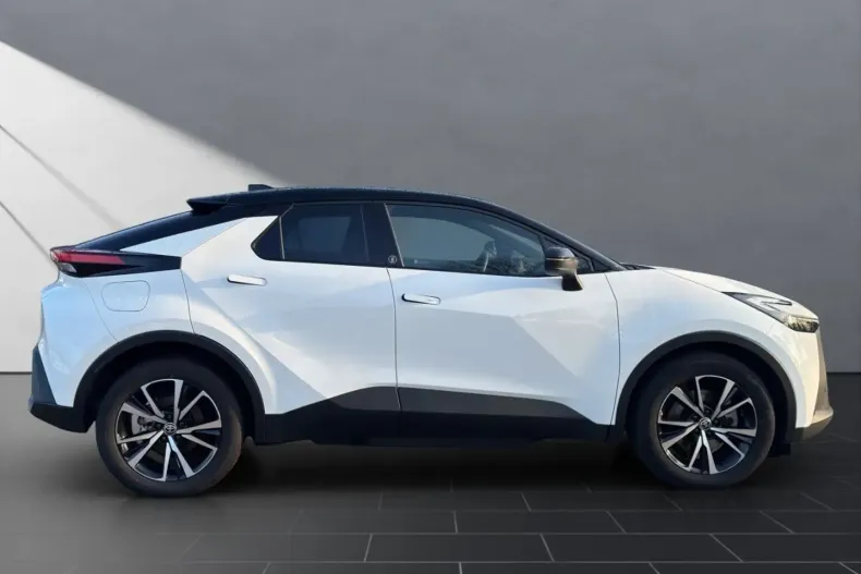 Toyota C-HR din 2024 cu 8.863 km - oferta TOY179206 - foto 6