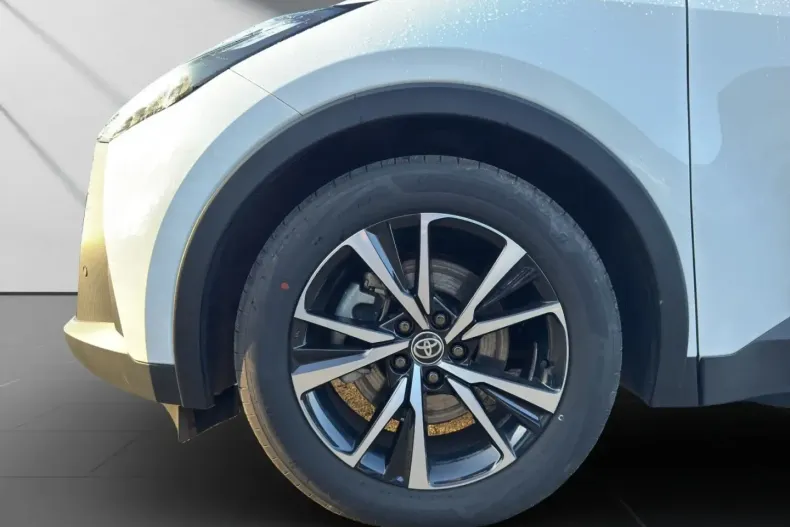 Toyota C-HR din 2024 cu 8.863 km - oferta TOY179206 - foto 21