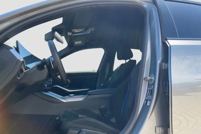 BMW 320 din 2025 cu 12.299 km - oferta BMW179210 - foto 10