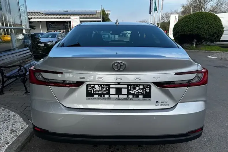 Toyota Camry din 2024 cu 16.000 km - oferta TOY179216 - foto 7