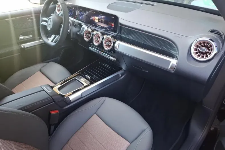 Mercedes-Benz EQB din 2025 cu 6.473 km - oferta MER179227 - foto 11