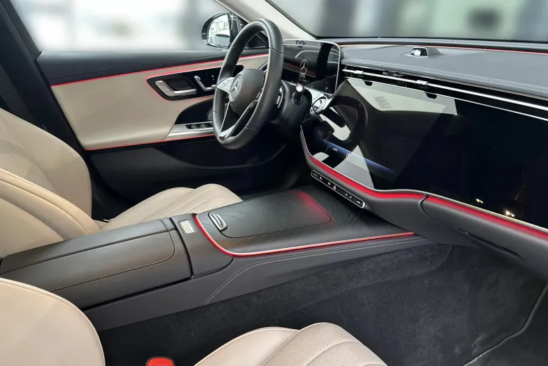 Mercedes-Benz E din 2024 cu 6.348 km - oferta MER179228 - foto 13