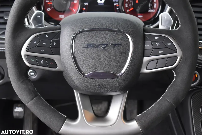 Dodge Challenger din 2023 cu 3.173 km - oferta DOD179229 - foto 16