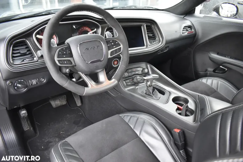 Dodge Challenger din 2023 cu 3.173 km - oferta DOD179229 - foto 29