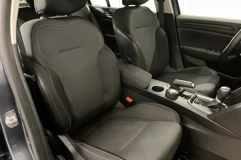 Renault Megane din 2022 cu 71.577 km - oferta REN179230 - foto 9