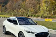 Ford Mustang Mach-E din 2025 cu 1.200 km - oferta FOR179238 - foto 4