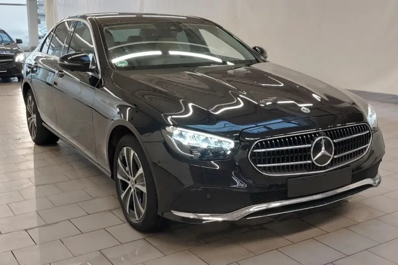 Mercedes-Benz E din 2021 cu 49.900 km - oferta MER179240 - foto 3