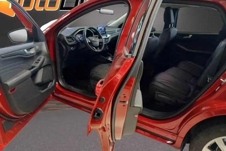 Ford Kuga din 2022 cu 121.300 km - oferta FOR179247 - foto 5