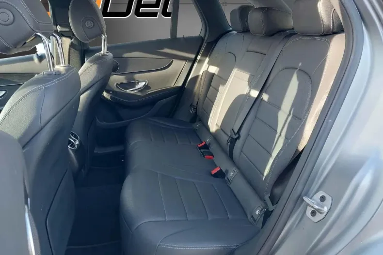 Mercedes-Benz GLC din 2021 cu 93.700 km - oferta MER179248 - foto 11