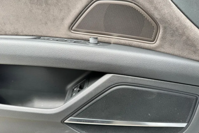 Audi A8 din 2021 cu 95.000 km - oferta AUD179257 - foto 30