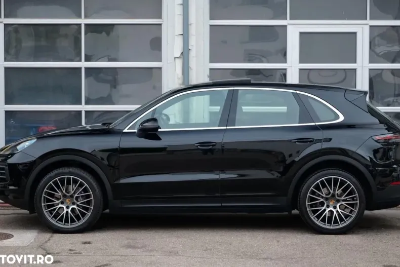 Porsche Cayenne din 2021 cu 71.140 km - oferta POR179259 - foto 7