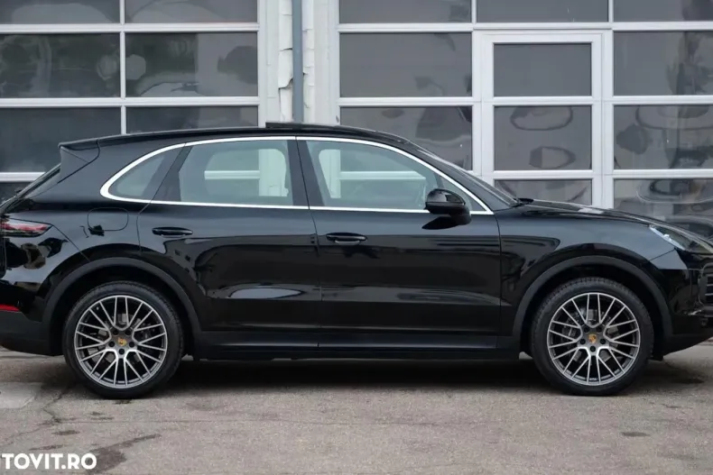 Porsche Cayenne din 2021 cu 71.140 km - oferta POR179259 - foto 8