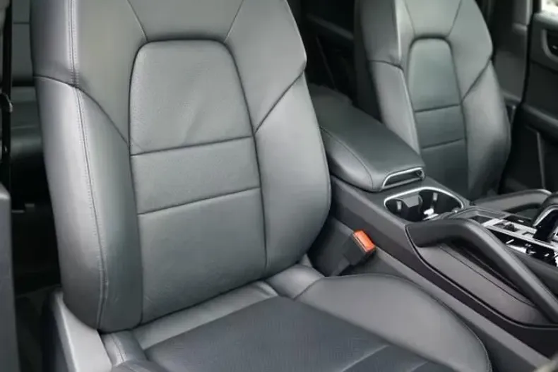 Porsche Cayenne din 2021 cu 71.140 km - oferta POR179259 - foto 18