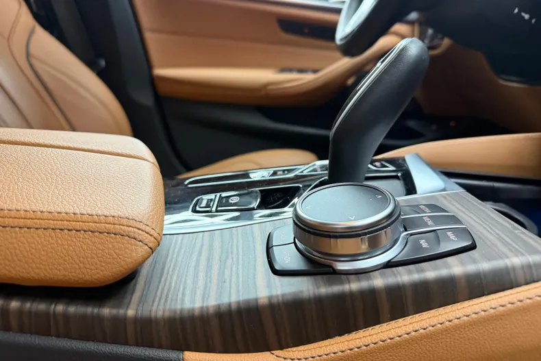 BMW Seria 5 din 2022 cu 61.042 km - oferta BMW179262 - foto 14