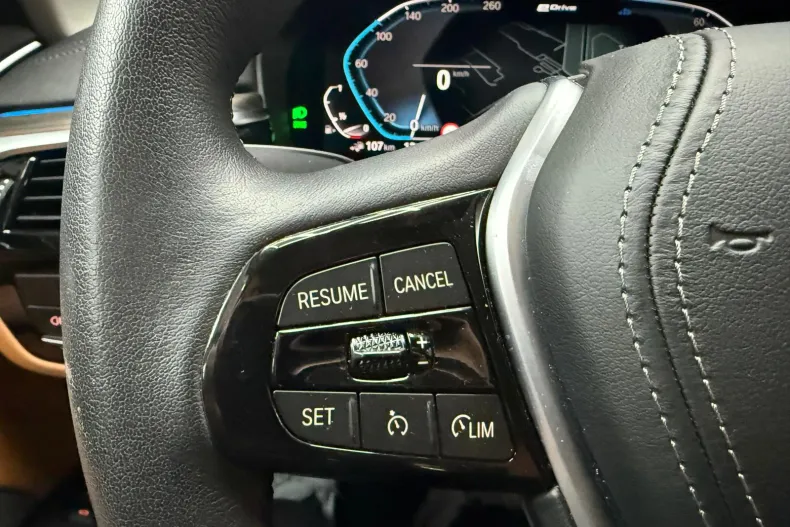 BMW Seria 5 din 2022 cu 61.042 km - oferta BMW179262 - foto 17