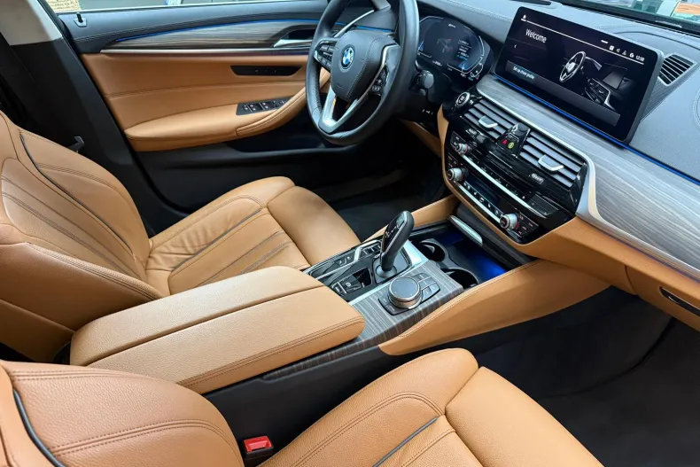 BMW Seria 5 din 2022 cu 61.042 km - oferta BMW179262 - foto 25