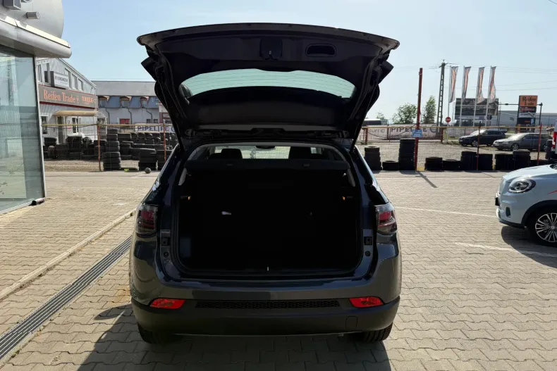 Jeep Compass din 2025 cu 1 km - oferta JEE179264 - foto 6