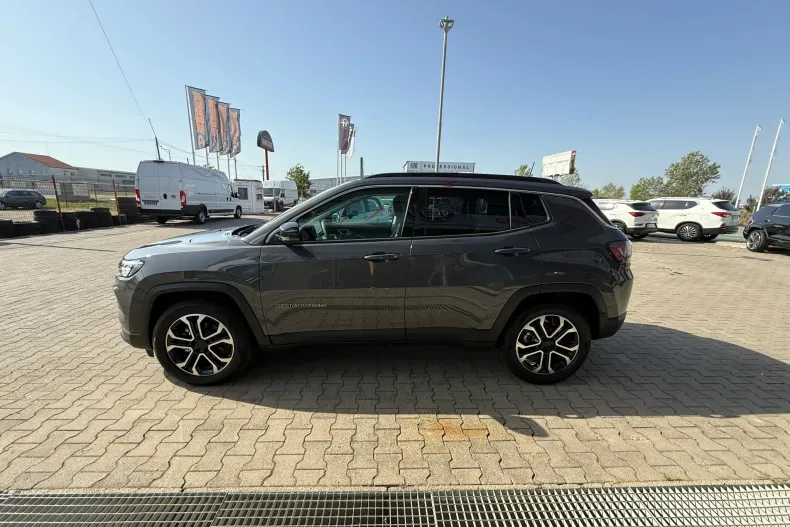 Jeep Compass din 2025 cu 1 km - oferta JEE179264 - foto 15