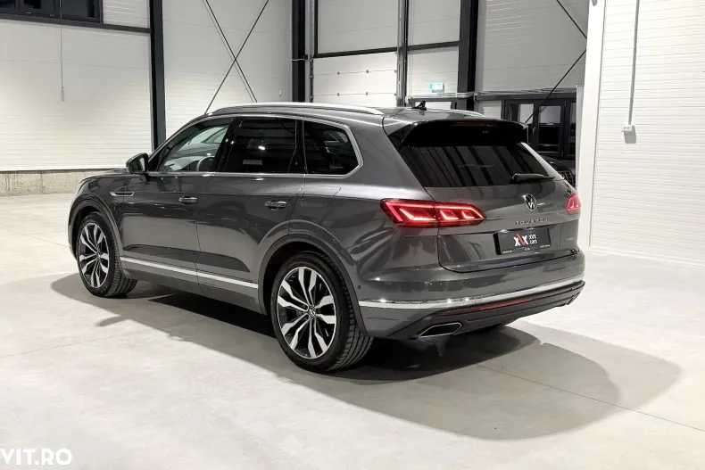 Volkswagen Touareg din 2022 cu 103.130 km - oferta VOL179270 - foto 4