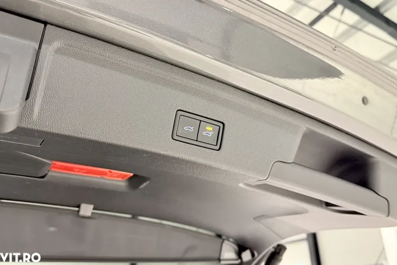 Volkswagen Touareg din 2022 cu 103.130 km - oferta VOL179270 - foto 20