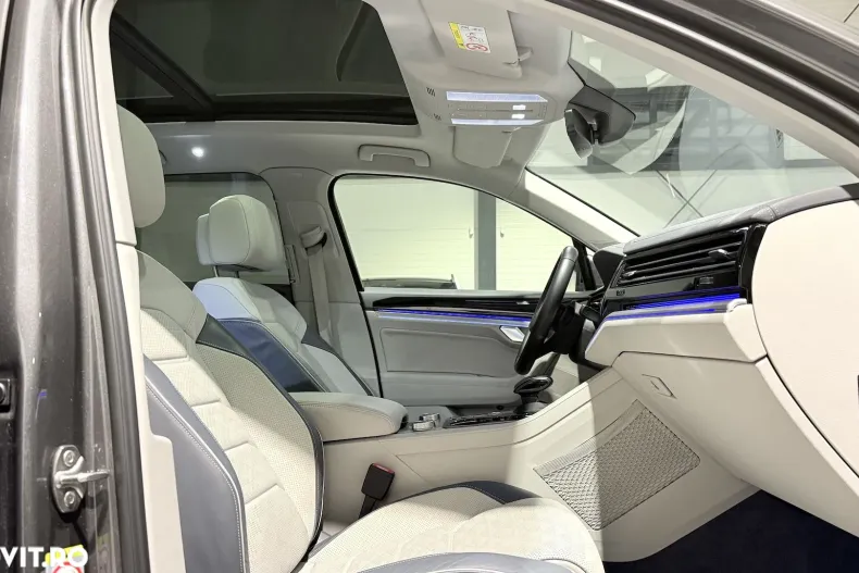 Volkswagen Touareg din 2022 cu 103.130 km - oferta VOL179270 - foto 28