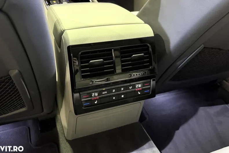 Volkswagen Touareg din 2022 cu 103.130 km - oferta VOL179270 - foto 33
