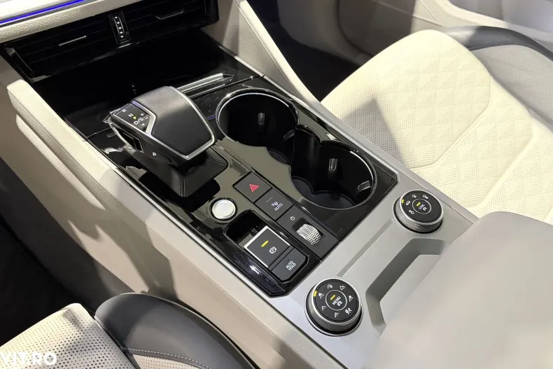 Volkswagen Touareg din 2022 cu 103.130 km - oferta VOL179270 - foto 34