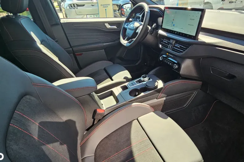 Ford Kuga din 2026 cu 1 km - oferta FOR179271 - foto 11