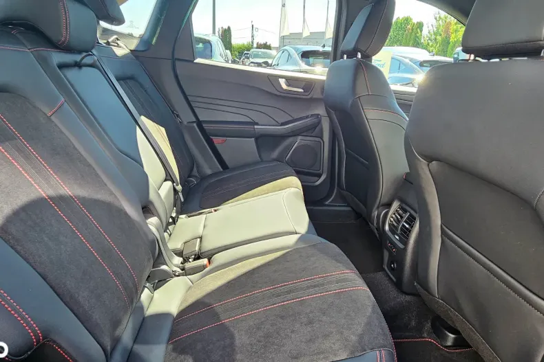 Ford Kuga din 2026 cu 1 km - oferta FOR179271 - foto 12