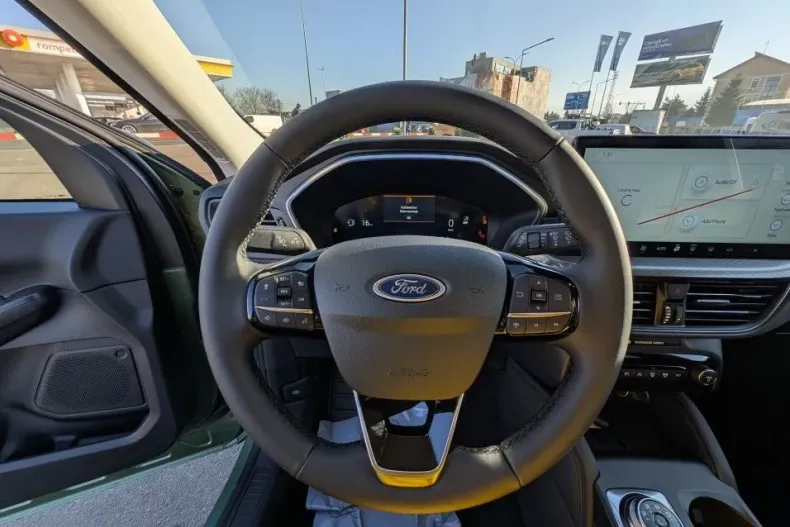 Ford Kuga din 2025 cu 1 km - oferta FOR179275 - foto 13