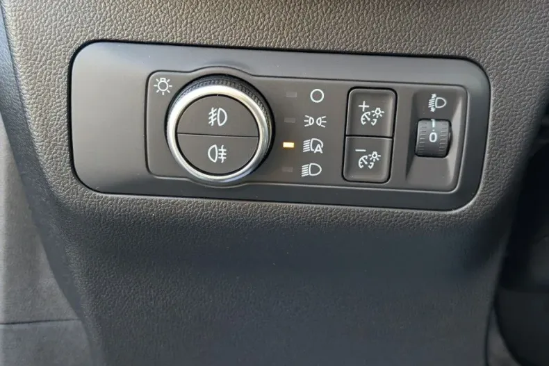 Ford Kuga din 2025 cu 1 km - oferta FOR179275 - foto 20