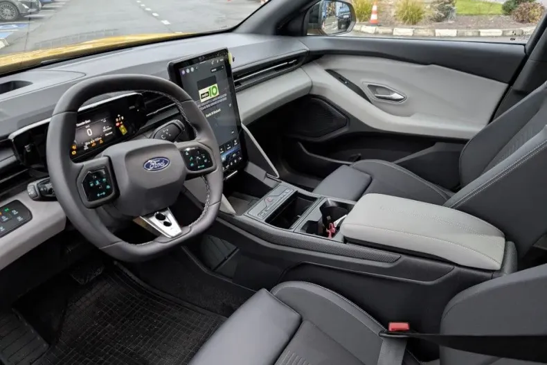 Ford Capri din 2025 cu 1 km - oferta FOR179277 - foto 14