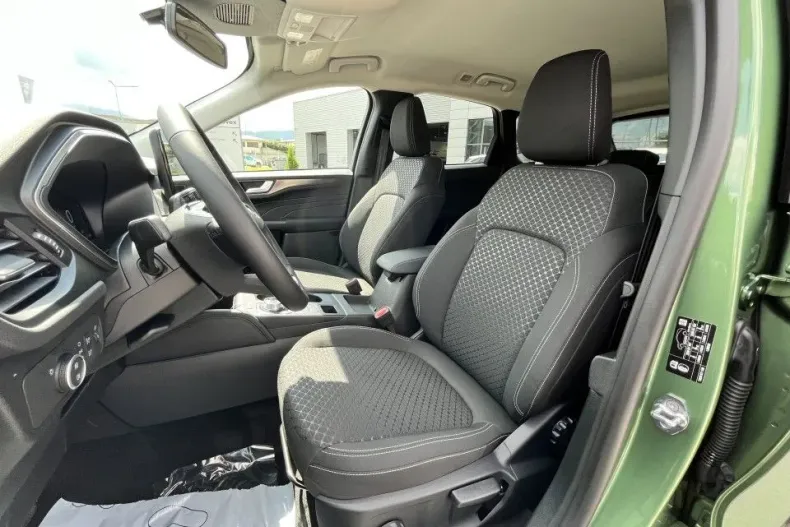 Ford Kuga din 2025 cu 1 km - oferta FOR179282 - foto 17