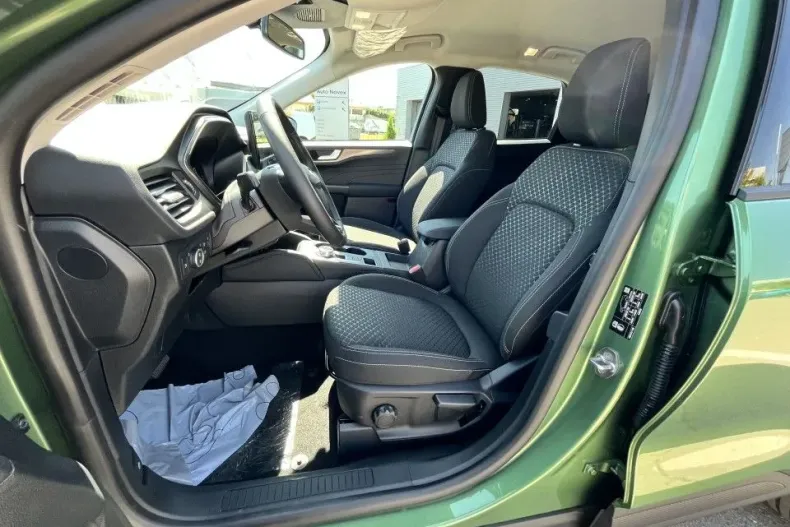 Ford Kuga din 2025 cu 1 km - oferta FOR179283 - foto 17