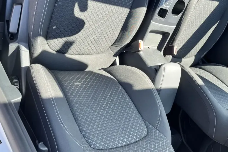 Ford Kuga din 2025 cu 1 km - oferta FOR179284 - foto 13