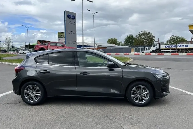 Ford Focus din 2025 cu 1 km - oferta FOR179287 - foto 4