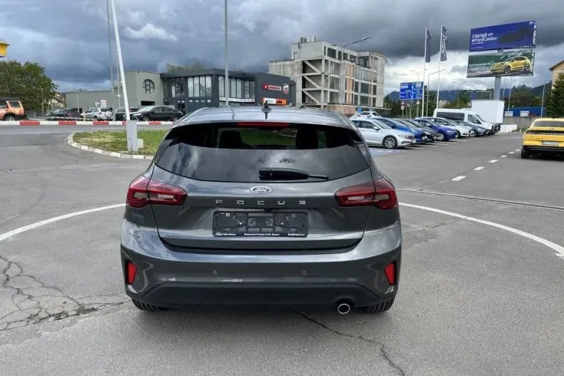 Ford Focus din 2025 cu 1 km - oferta FOR179287 - foto 6