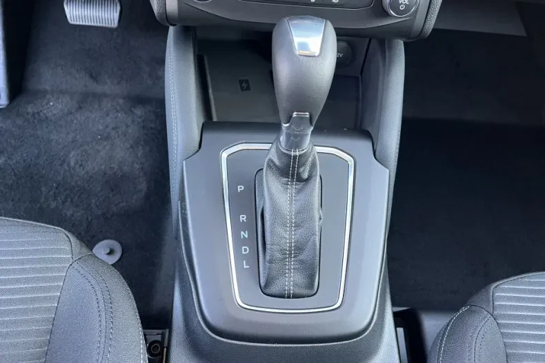 Ford Focus din 2024 cu 1 km - oferta FOR179289 - foto 16