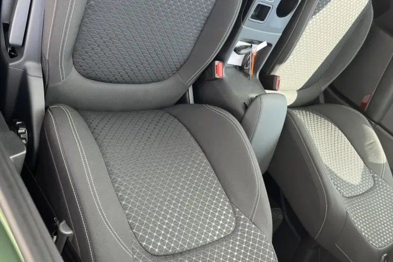 Ford Kuga din 2024 cu 1 km - oferta FOR179290 - foto 15