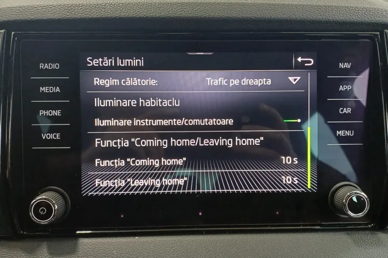 Skoda Karoq din 2024 cu 18.191 km - oferta SKO179296 - foto 23