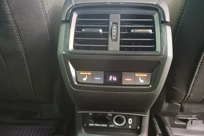 Skoda Karoq din 2024 cu 18.191 km - oferta SKO179296 - foto 32