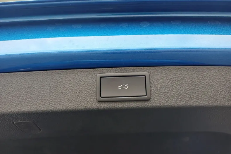 Skoda Karoq din 2024 cu 18.191 km - oferta SKO179296 - foto 34