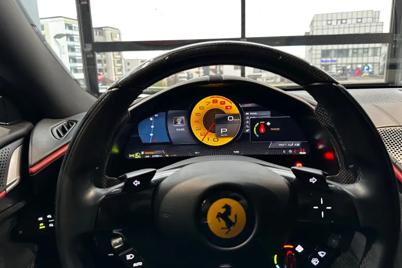 Ferrari Roma din 2020 cu 27.300 km - oferta FER179299 - foto 13