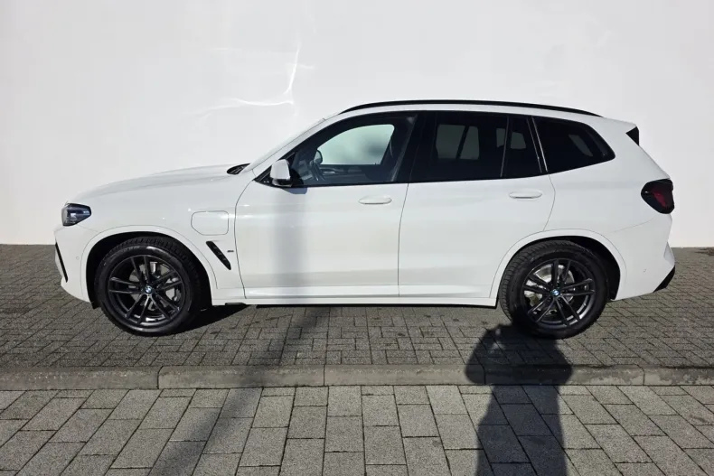 BMW X3 din 2022 cu 27.506 km - oferta BMW179304 - foto 4