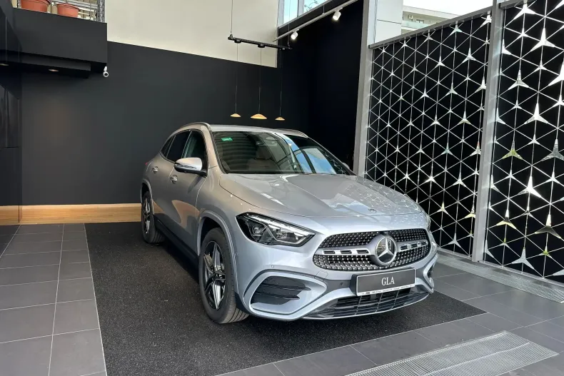 Mercedes-Benz GLA din 2024 cu 11.000 km - oferta MER179307 - foto 2