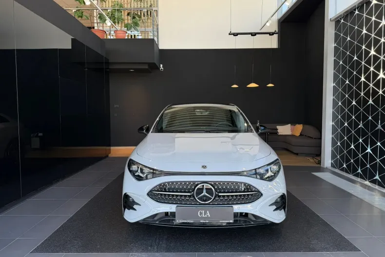 Mercedes-Benz CLA din 2025 cu 3.000 km - oferta MER179311 - foto 1