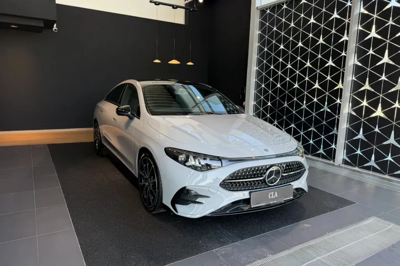 Mercedes-Benz CLA din 2025 cu 3.000 km - oferta MER179311 - foto 2