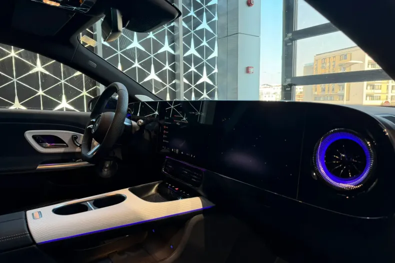 Mercedes-Benz CLA din 2025 cu 3.000 km - oferta MER179311 - foto 13