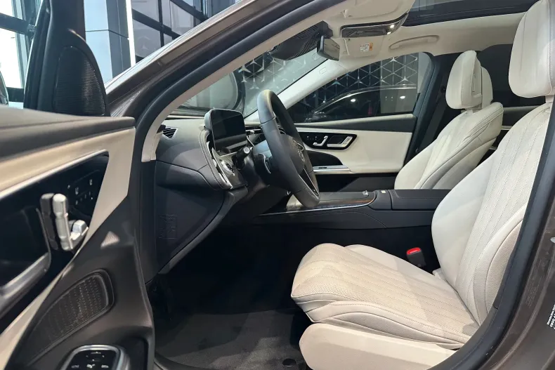 Mercedes-Benz E din 2025 cu 24 km - oferta MER179312 - foto 8