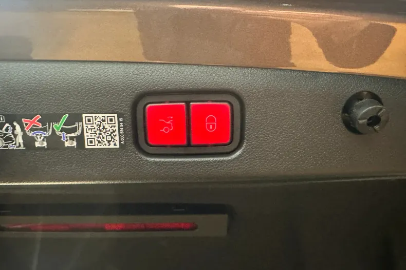 Mercedes-Benz E din 2025 cu 24 km - oferta MER179312 - foto 10